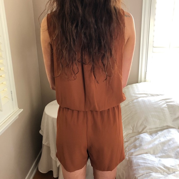 Solddd Outtt - Picture 3 of 3